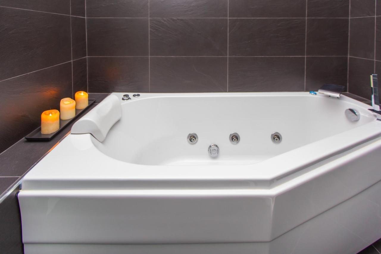 Al 4 Otel Busto Arsizio Dış mekan fotoğraf